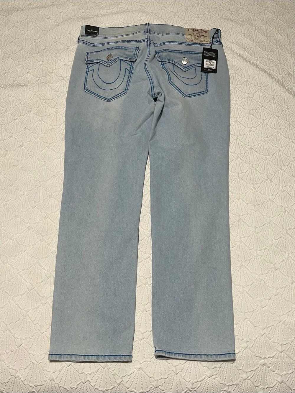 True Religion Geno Big T Flap Slim